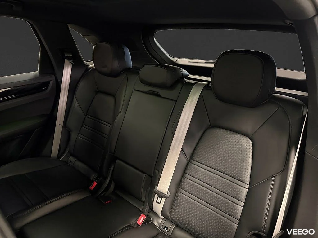 Porsche Cayenne E-Hybrid 462HK Platinum Edt /HuD /Se Spec 340kW