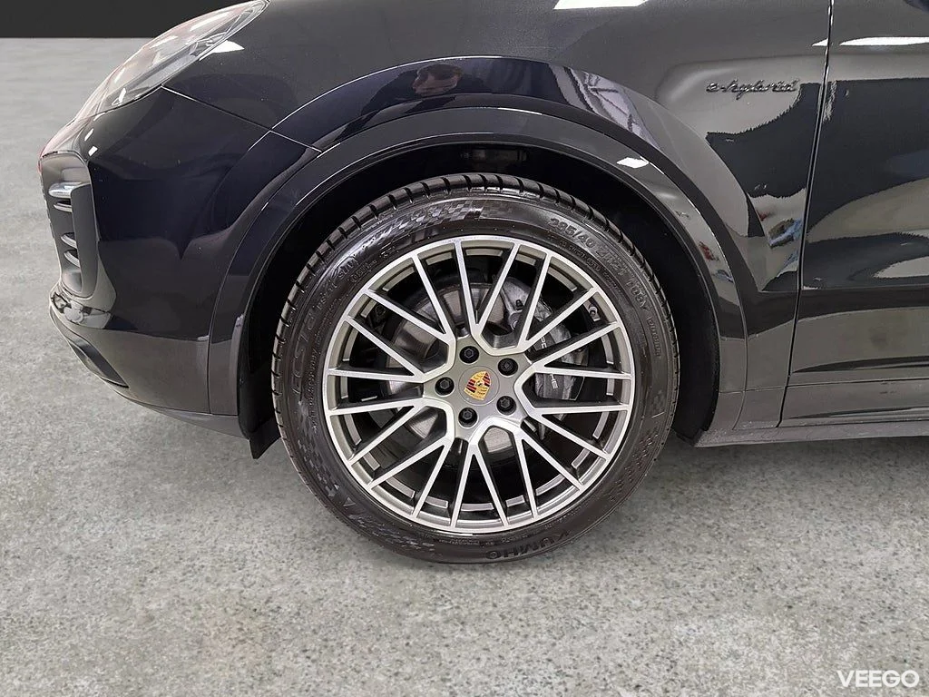 Porsche Cayenne E-Hybrid 462HK Platinum Edt /HuD /Se Spec 340kW