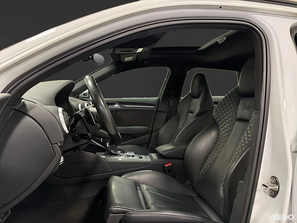 Audi RS 3 Sportback 475HK /Pano/Cockpit/Sportavgas/Sv-Såld 349kW