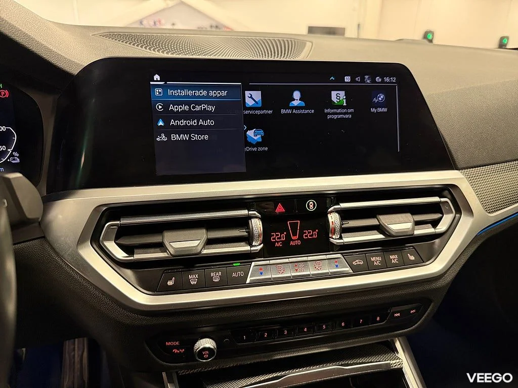 BMW 330 e xDrive Touring 292HK M-Sport /Drag /H/K 215kW