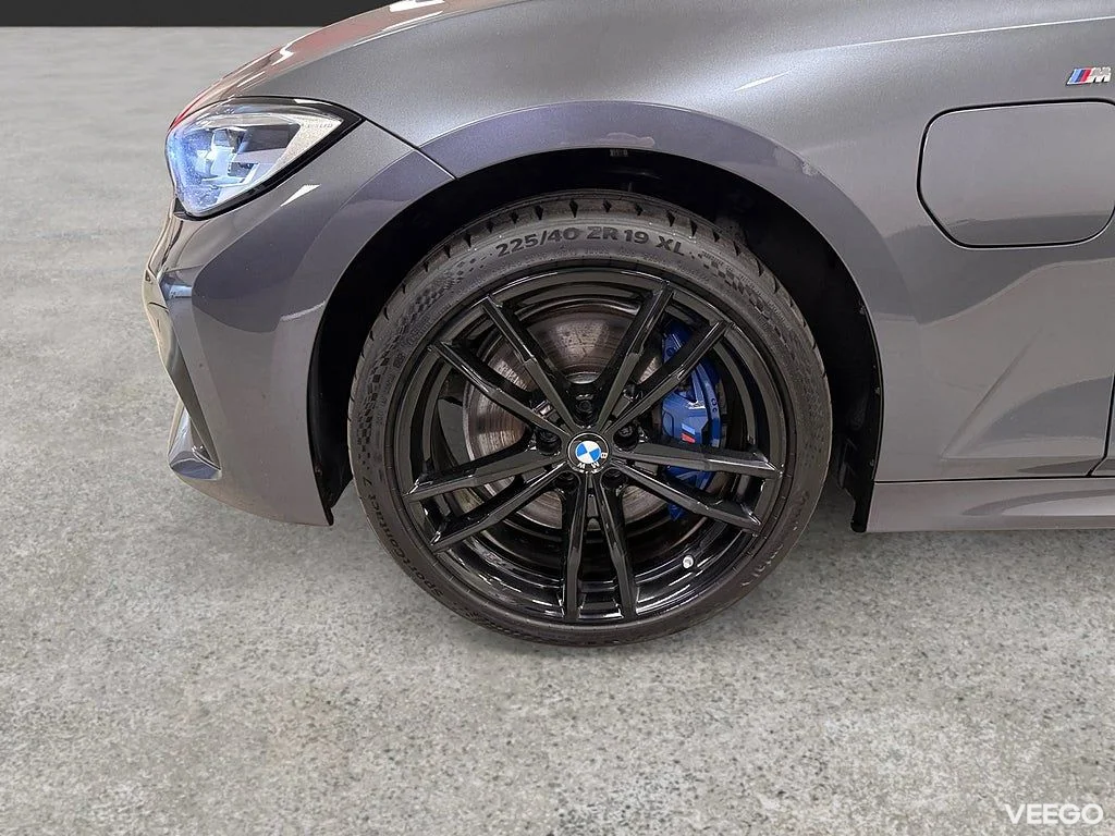 BMW 330 e xDrive Touring 292HK M-Sport /Drag /H/K 215kW