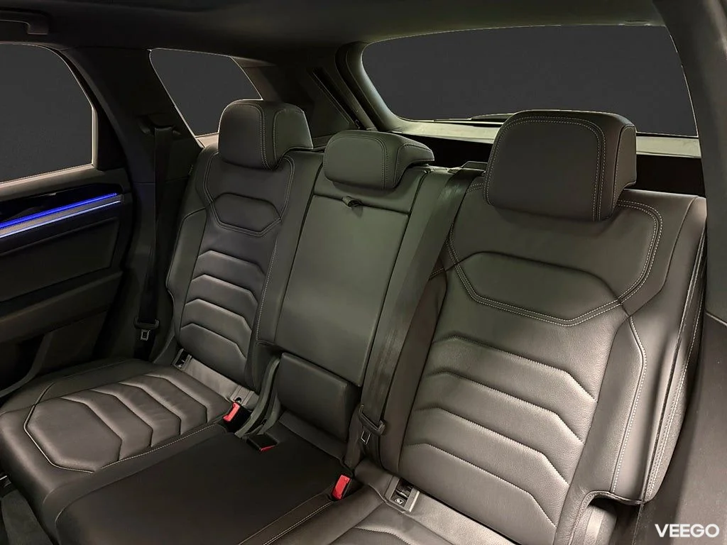 Volkswagen Touareg V8 TDI 4M 421HK R-Line/Innovation /Executive /Se Spec 310kW