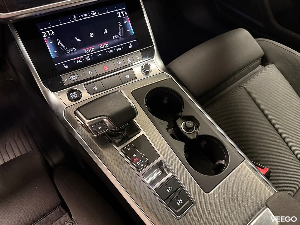 Audi A6 Avant 40 TDI Q 204HK Proline /Pano /360 /B&O 150kW