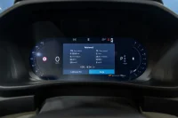 Volvo XC40 2.0 B3 Mild-Hybrid Plus Dark 2WD 2 120kW thumbnail