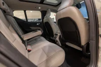 Volvo XC40 2.0 B3 Mild-Hybrid Plus Dark 2WD 2 120kW thumbnail