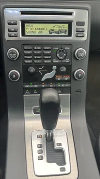 Volvo XC70 2.4 136kW thumbnail