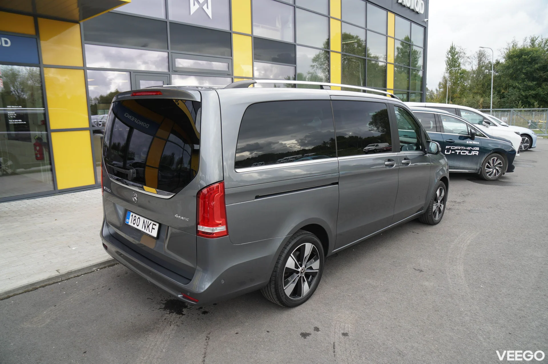 Mercedes-Benz V-KLASSE 4matic Avantgarde 2 140kW