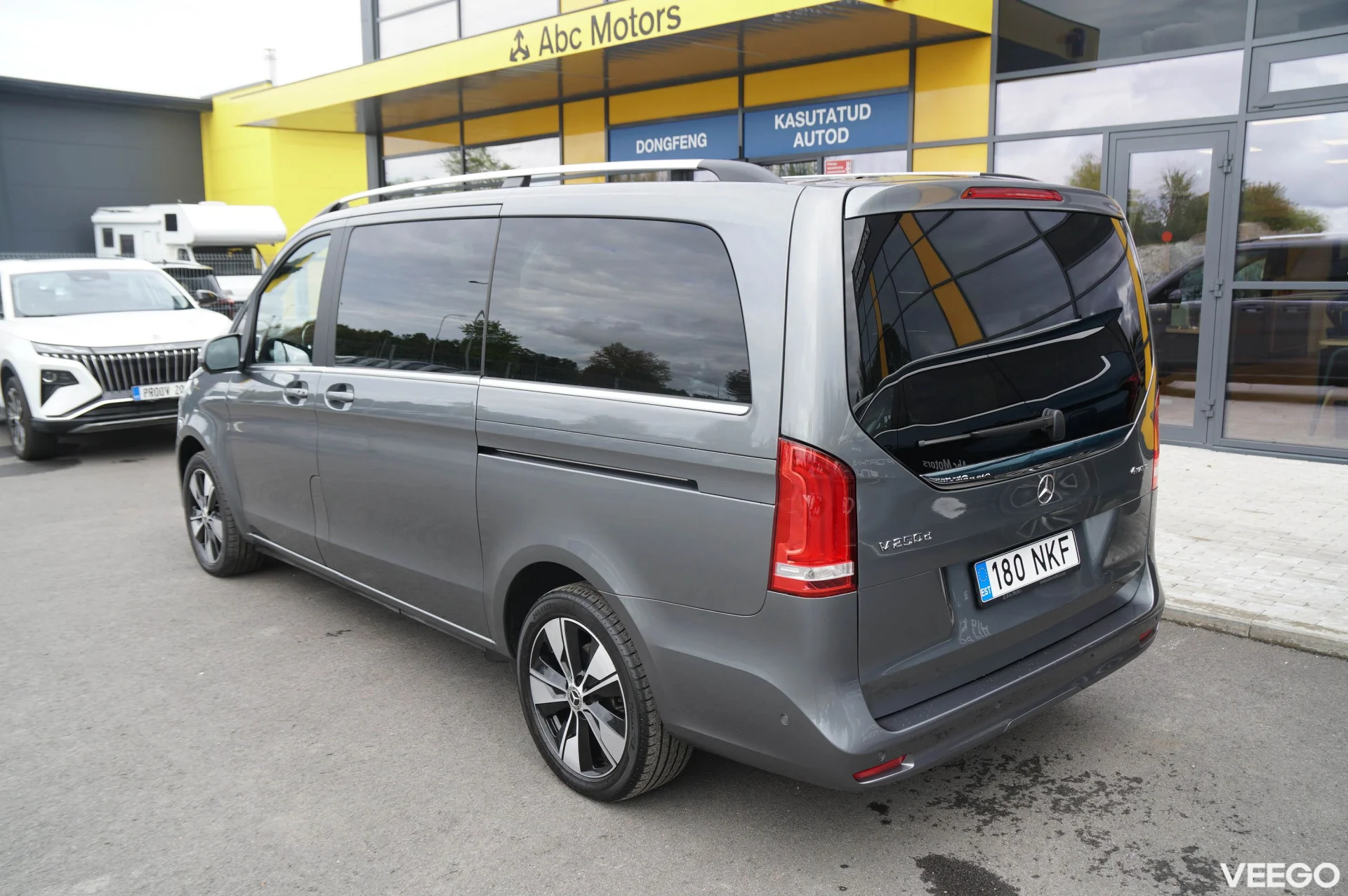 Mercedes-Benz V-KLASSE 4matic Avantgarde 2 140kW