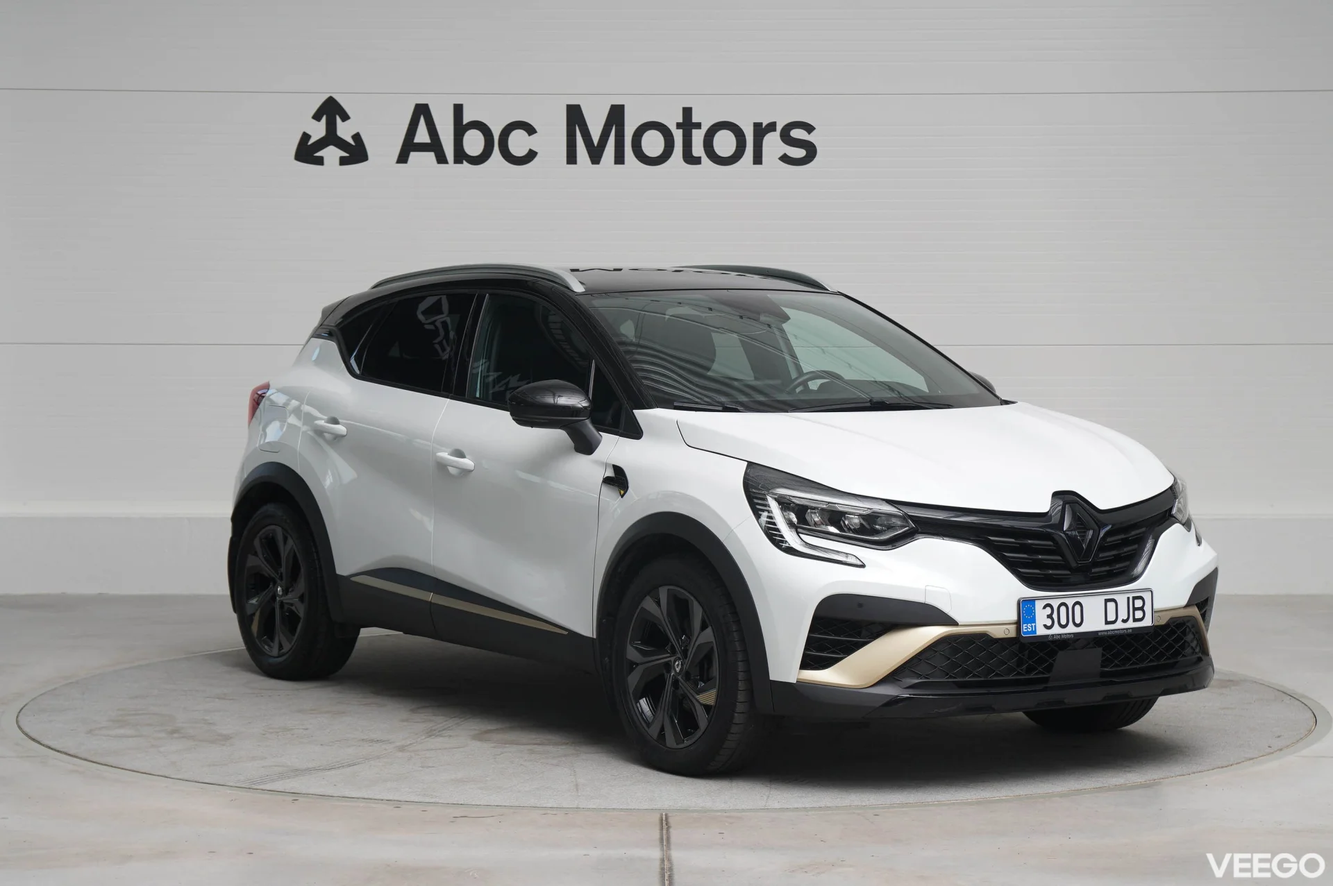 Renault Captur engineered full hybrid 1.6 69kW
