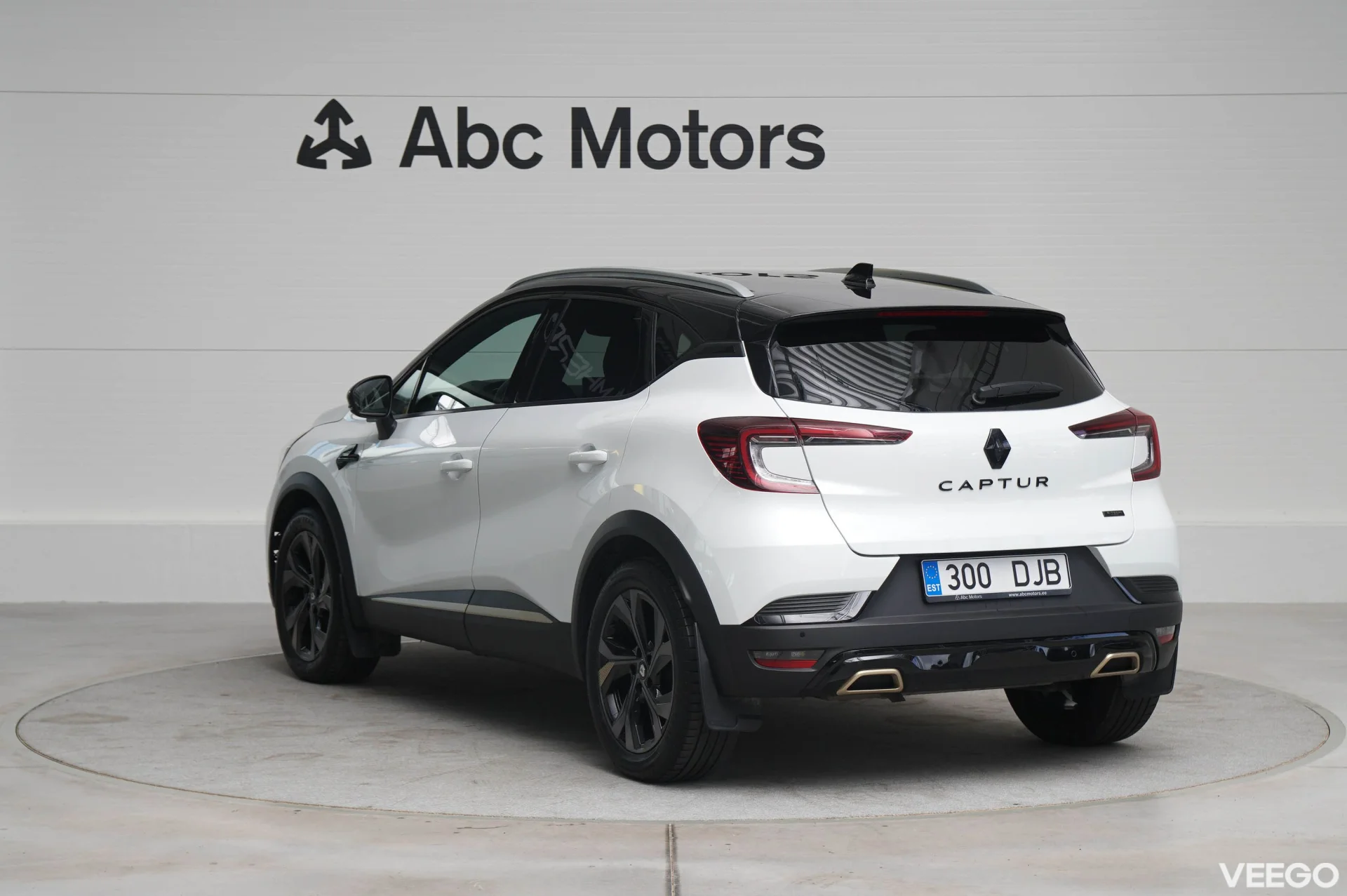 Renault Captur engineered full hybrid 1.6 69kW