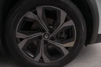 Renault Captur engineered full hybrid 1.6 69kW thumbnail