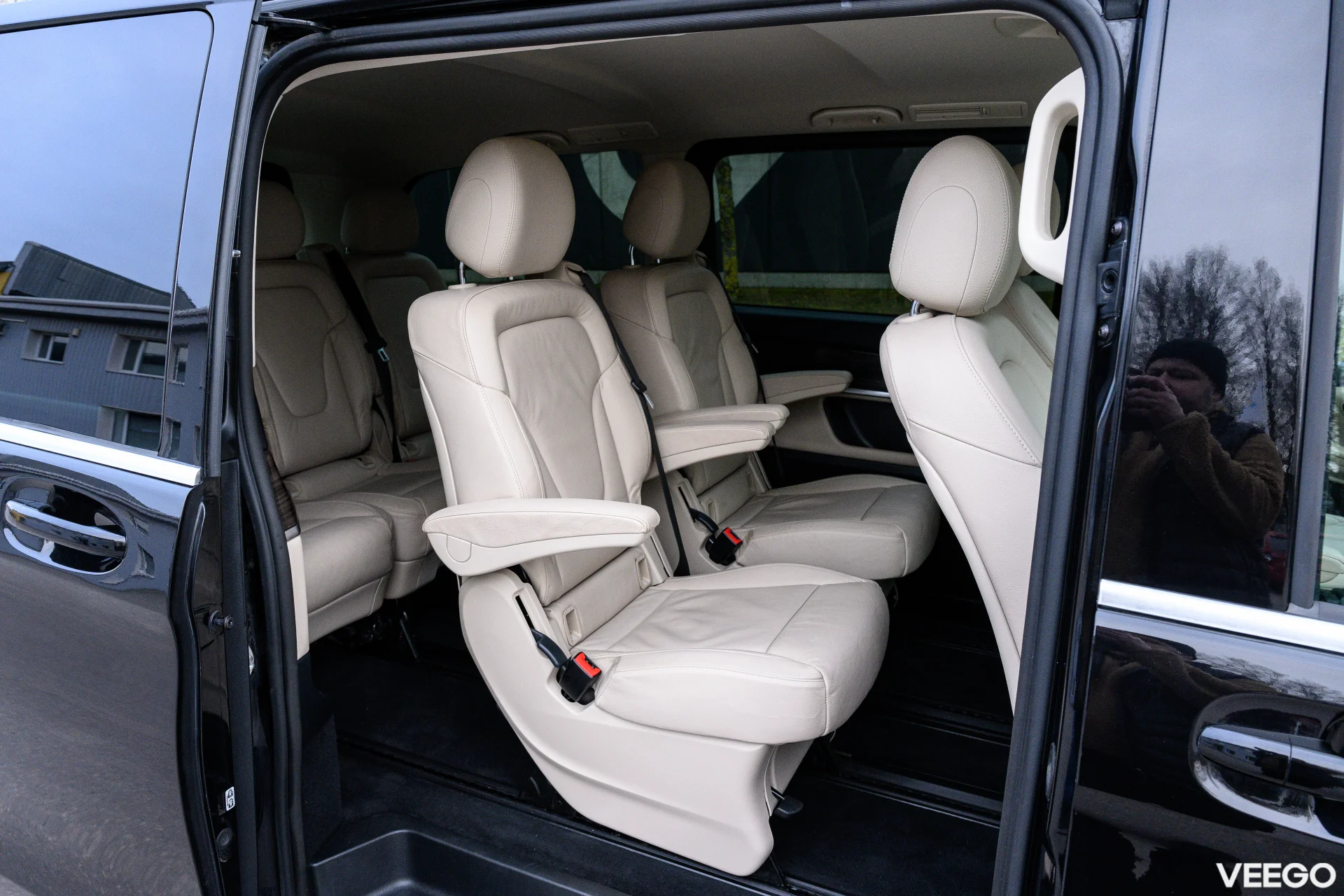 Mercedes-Benz V250 V250d 2.1 140kW