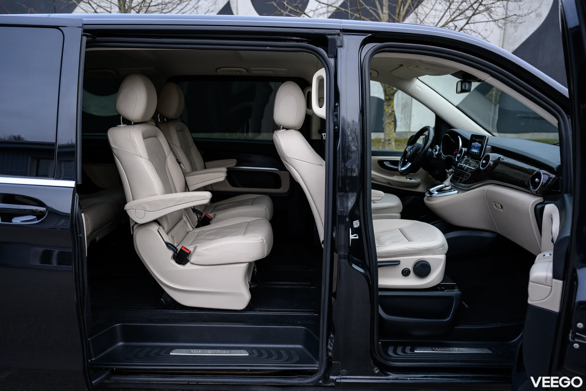Mercedes-Benz V250 V250d 2.1 140kW