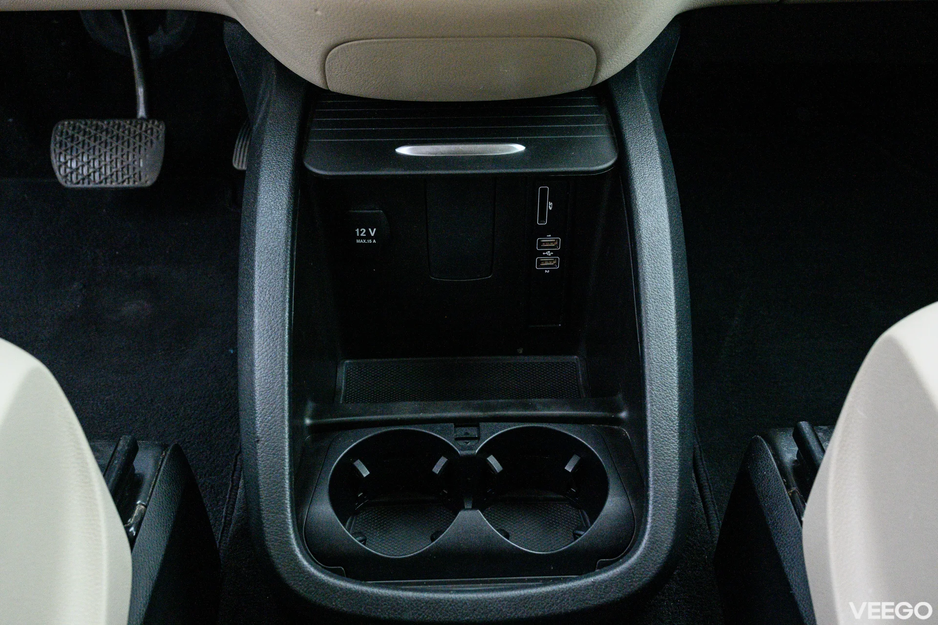 Mercedes-Benz V250 V250d 2.1 140kW