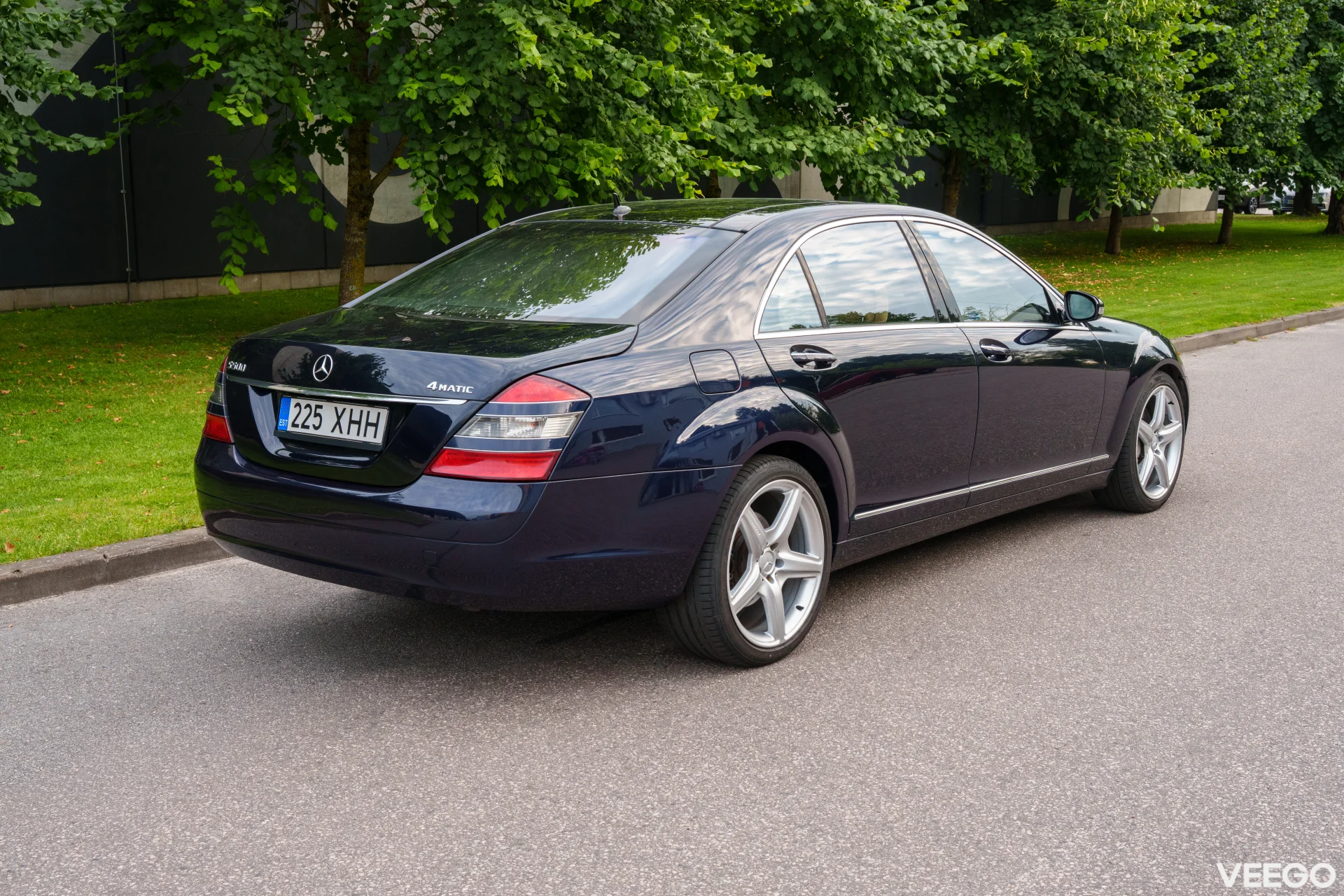Mercedes-Benz S500 Long Designo 4-Matic 5.5 285kW