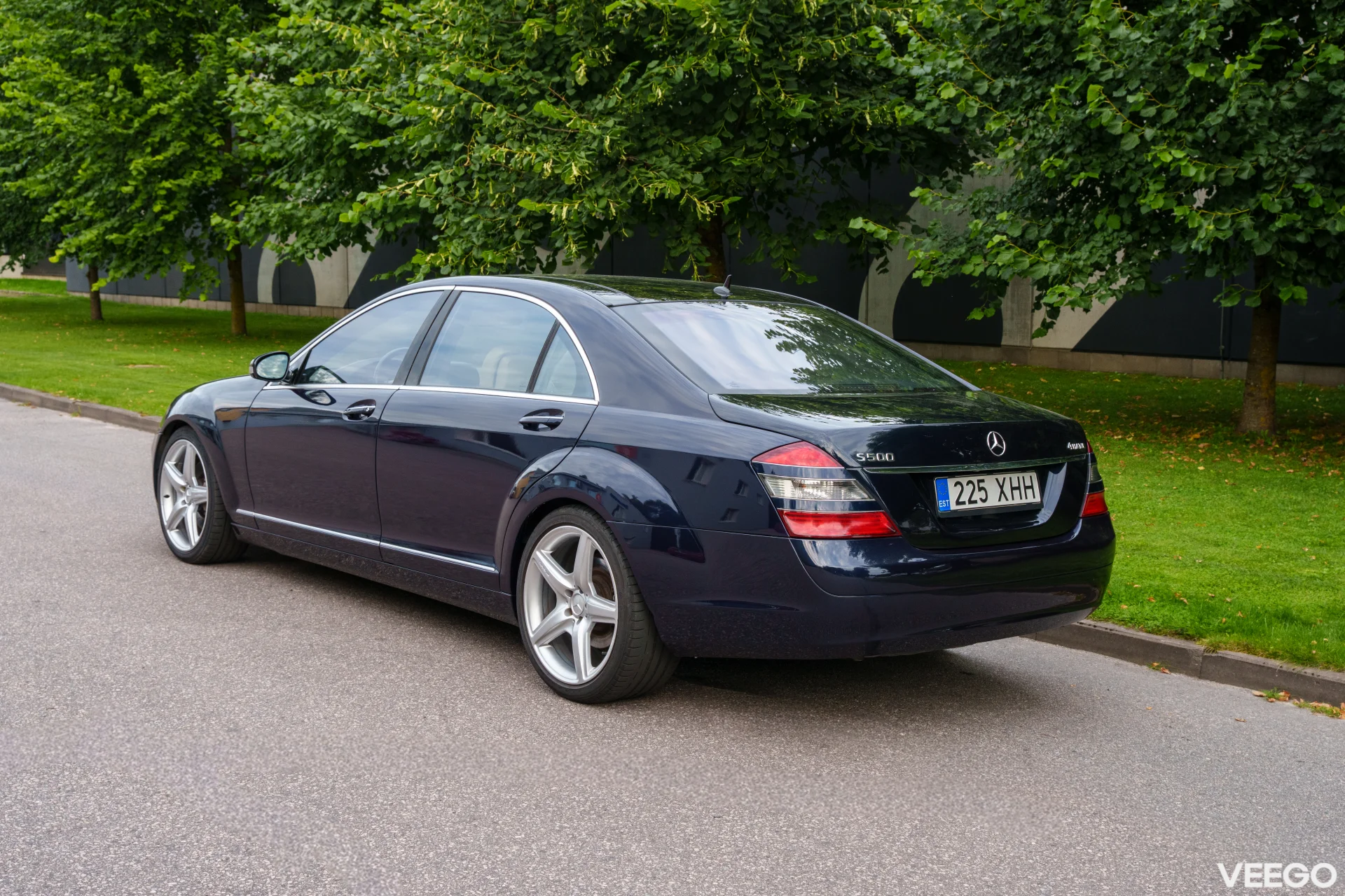 Mercedes-Benz S500 Long Designo 4-Matic 5.5 285kW