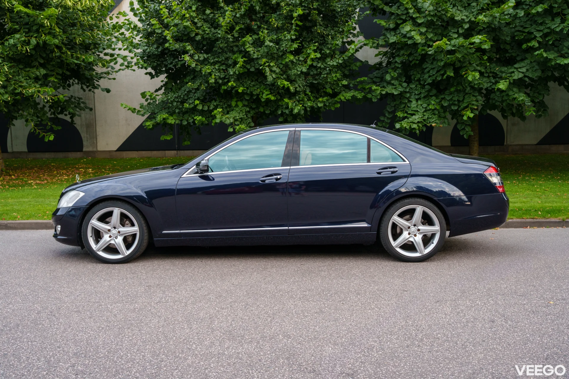 Mercedes-Benz S500 Long Designo 4-Matic 5.5 285kW