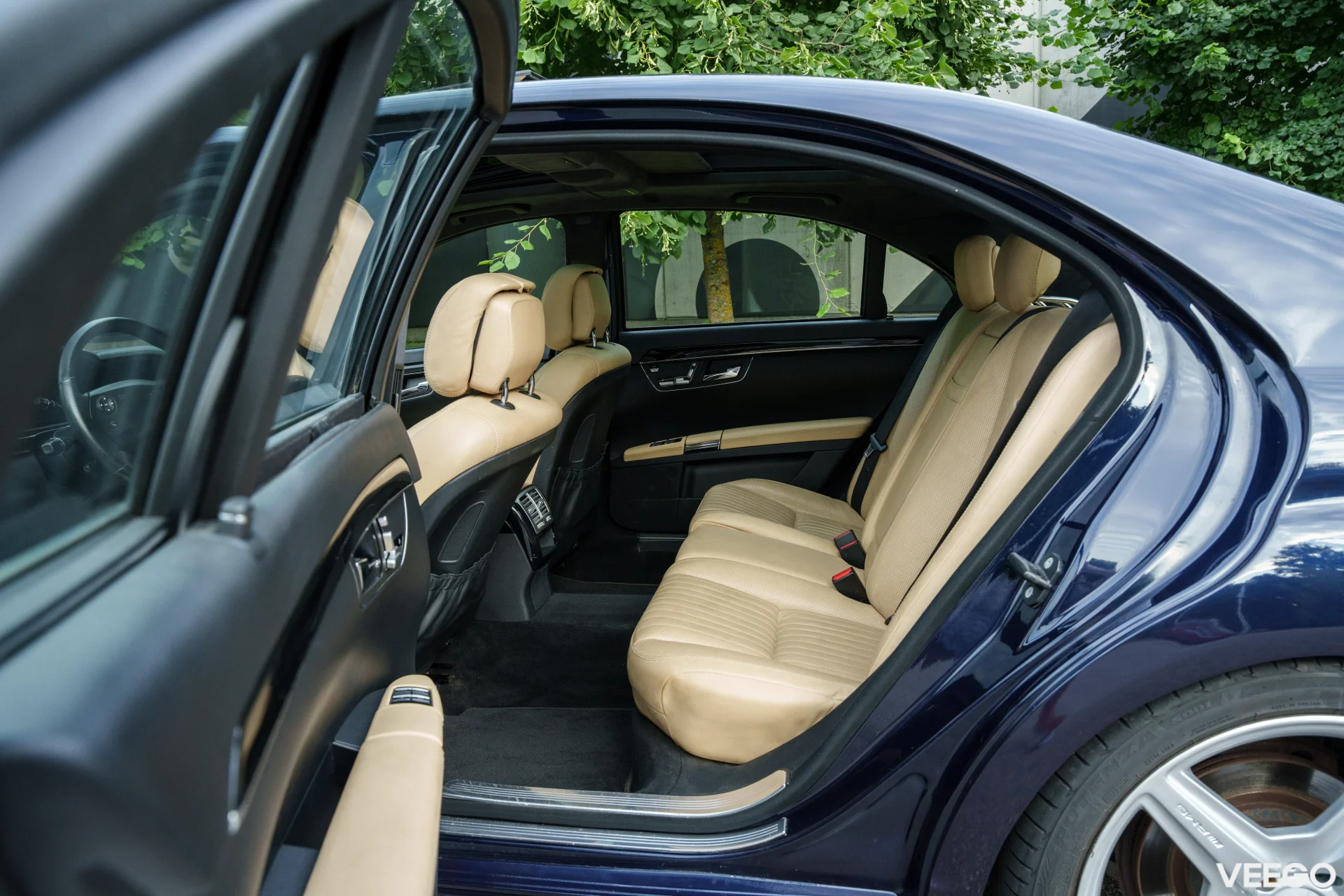 Mercedes-Benz S500 Long Designo 4-Matic 5.5 285kW