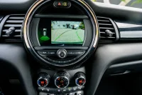 Mini Cooper SE SE 0.0 75kW thumbnail