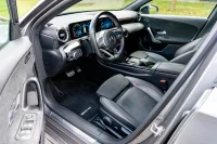 Mercedes-Benz A180 1.3 100kW thumbnail