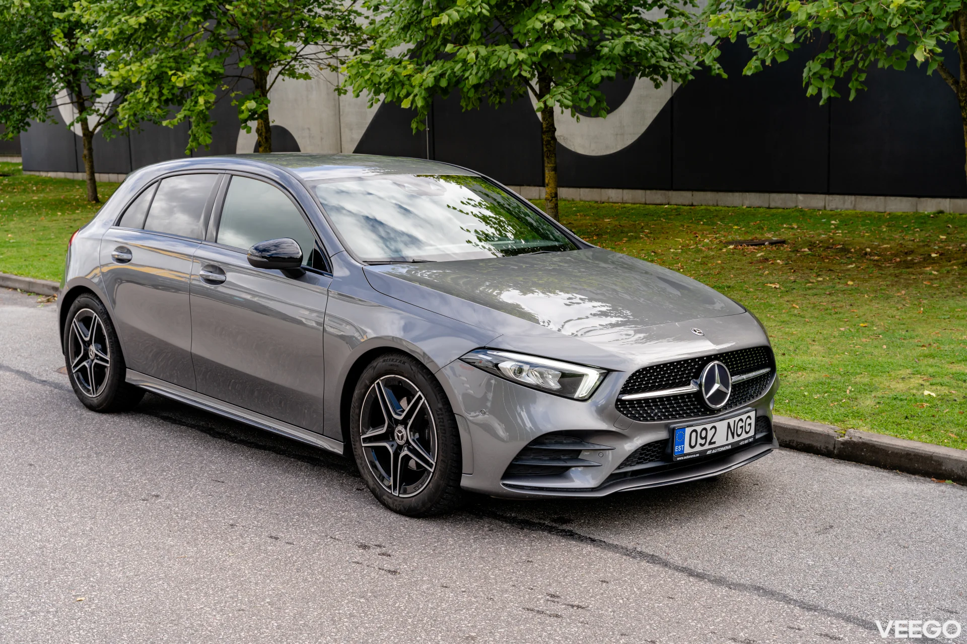 Mercedes-Benz A180 1.3 100kW