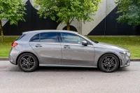 Mercedes-Benz A180 1.3 100kW thumbnail