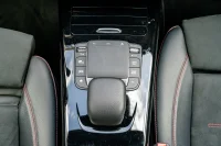 Mercedes-Benz A180 1.3 100kW thumbnail
