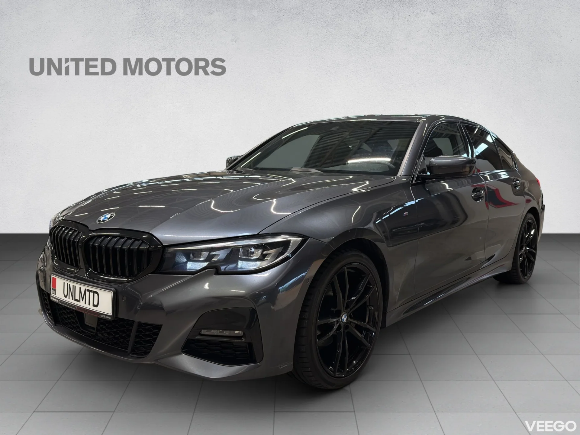 BMW 320 M-Sportpakett 140kW