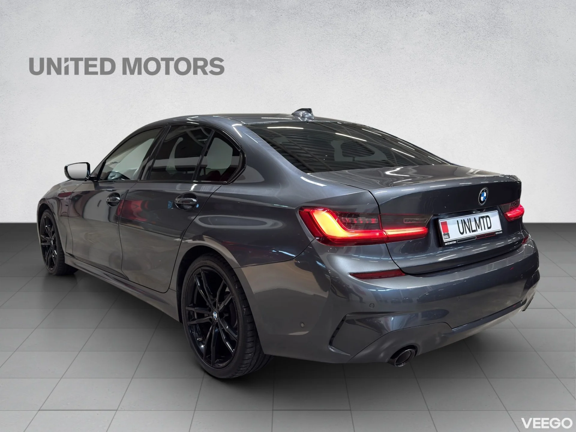 BMW 320 M-Sportpakett 140kW