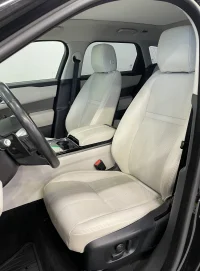 Land Rover Range Rover Velar S 184kW thumbnail