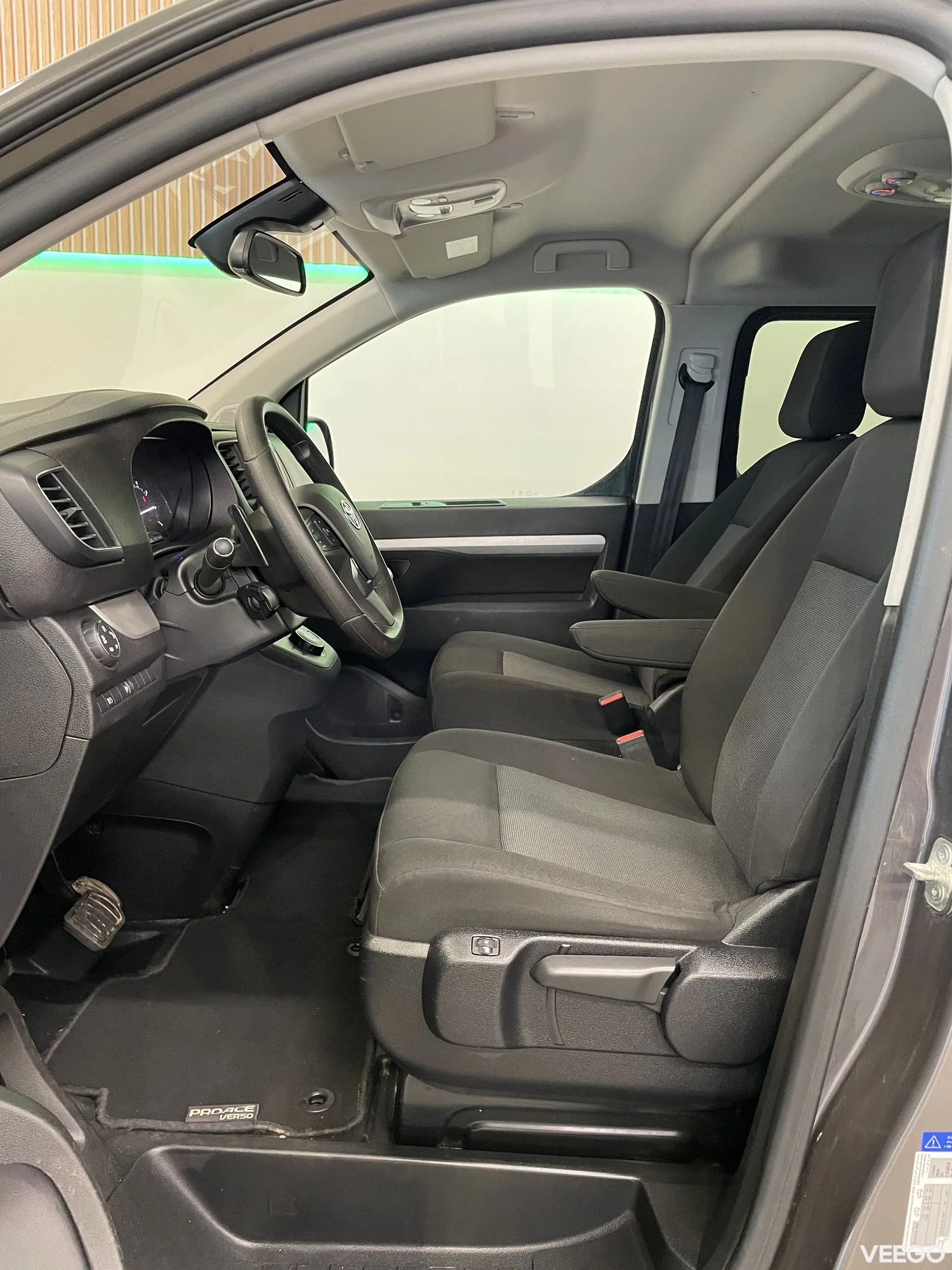 Toyota Proace Shuttle Comfort 2 130kW