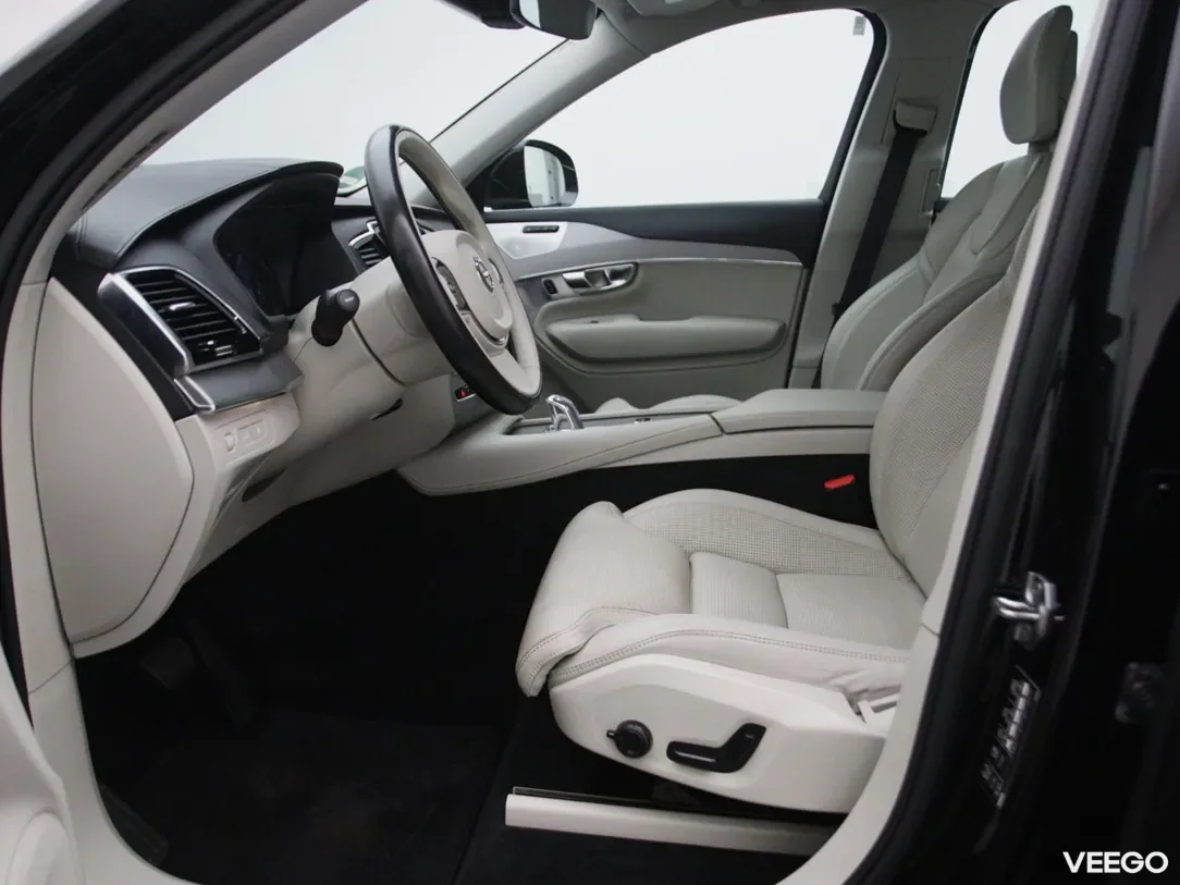 Volvo XC90 2 299kW