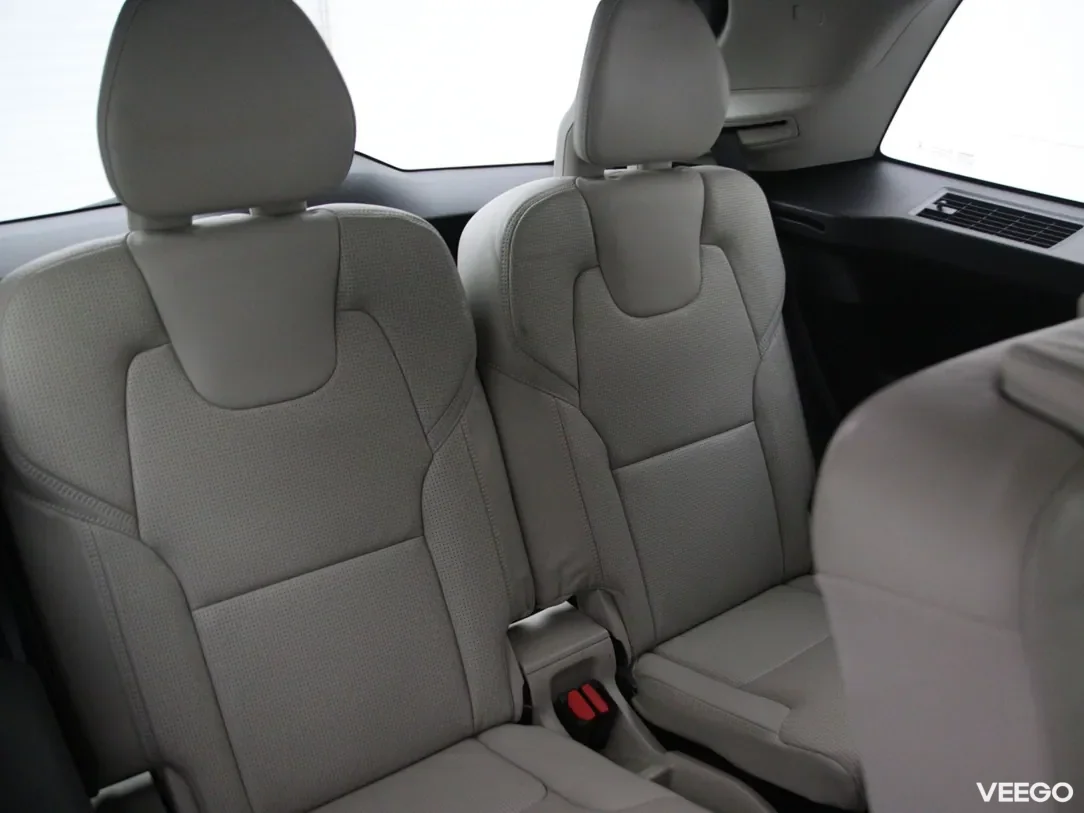 Volvo XC90 2 299kW