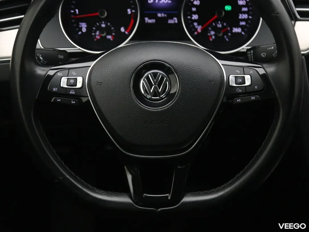 Volkswagen Passat 2 110kW