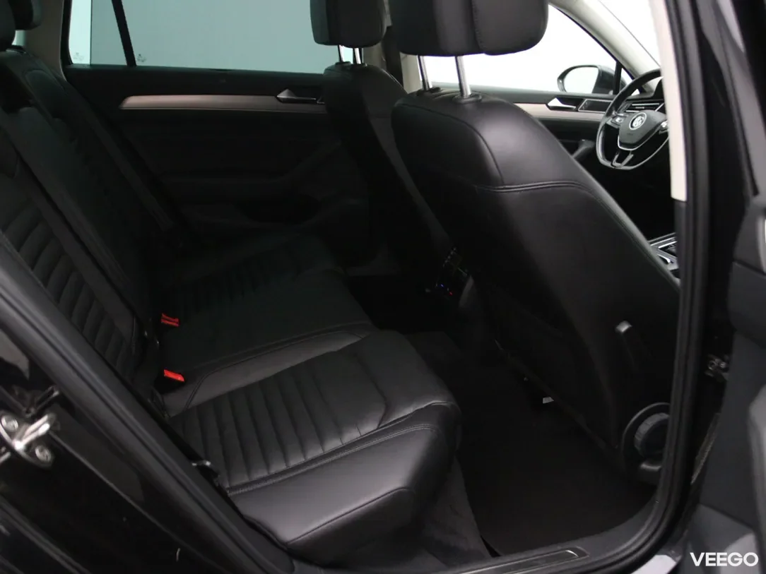 Volkswagen Passat 2 110kW