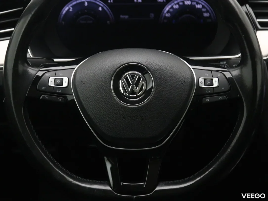 Volkswagen Passat 2 110kW