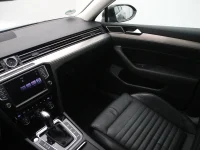 Volkswagen Passat 2 110kW thumbnail