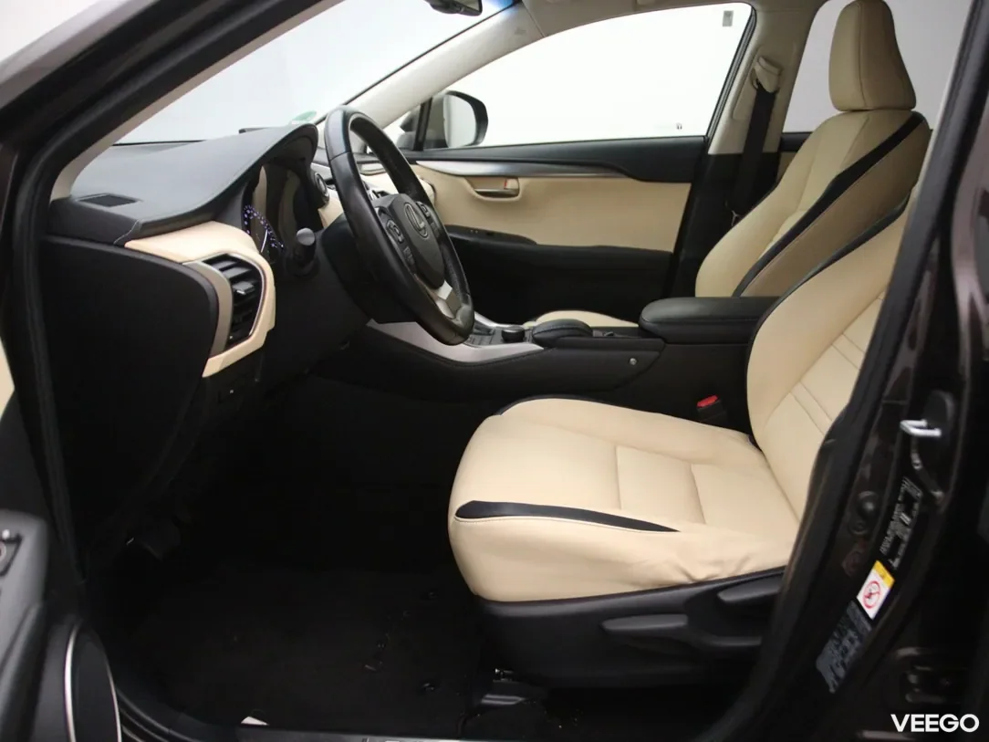 Lexus NX 2.5 145kW