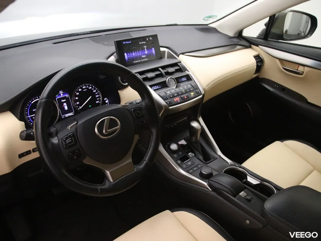 Lexus NX 2.5 145kW