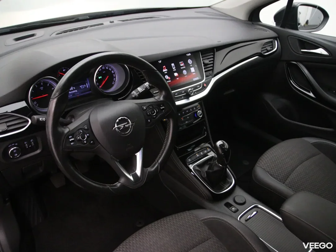 Opel Astra 1.4 92kW