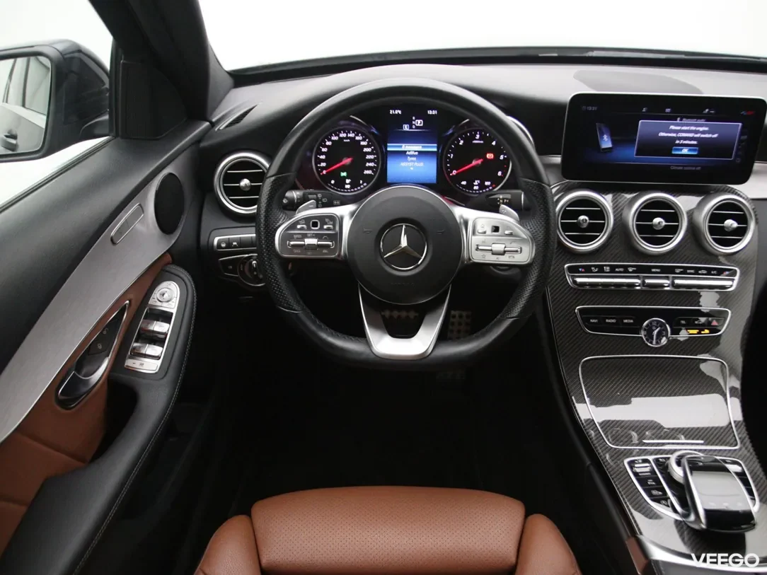 Mercedes-Benz C220 2 143kW