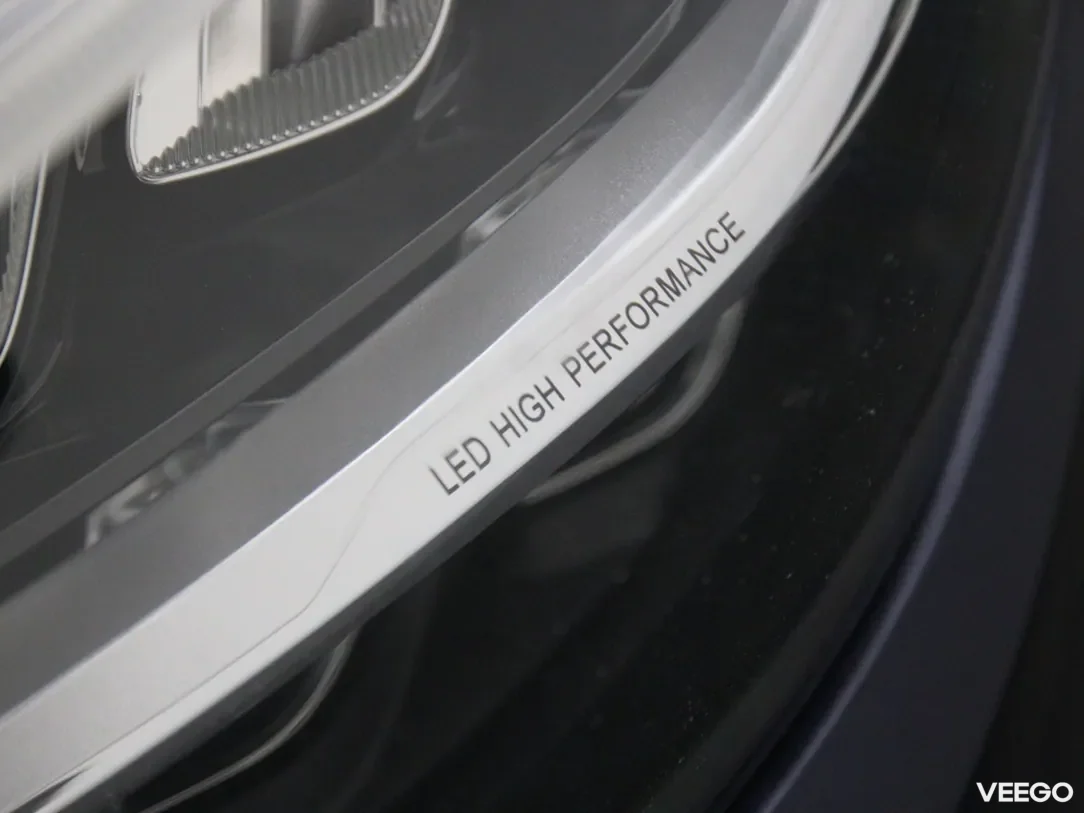 Mercedes-Benz C220 2 143kW