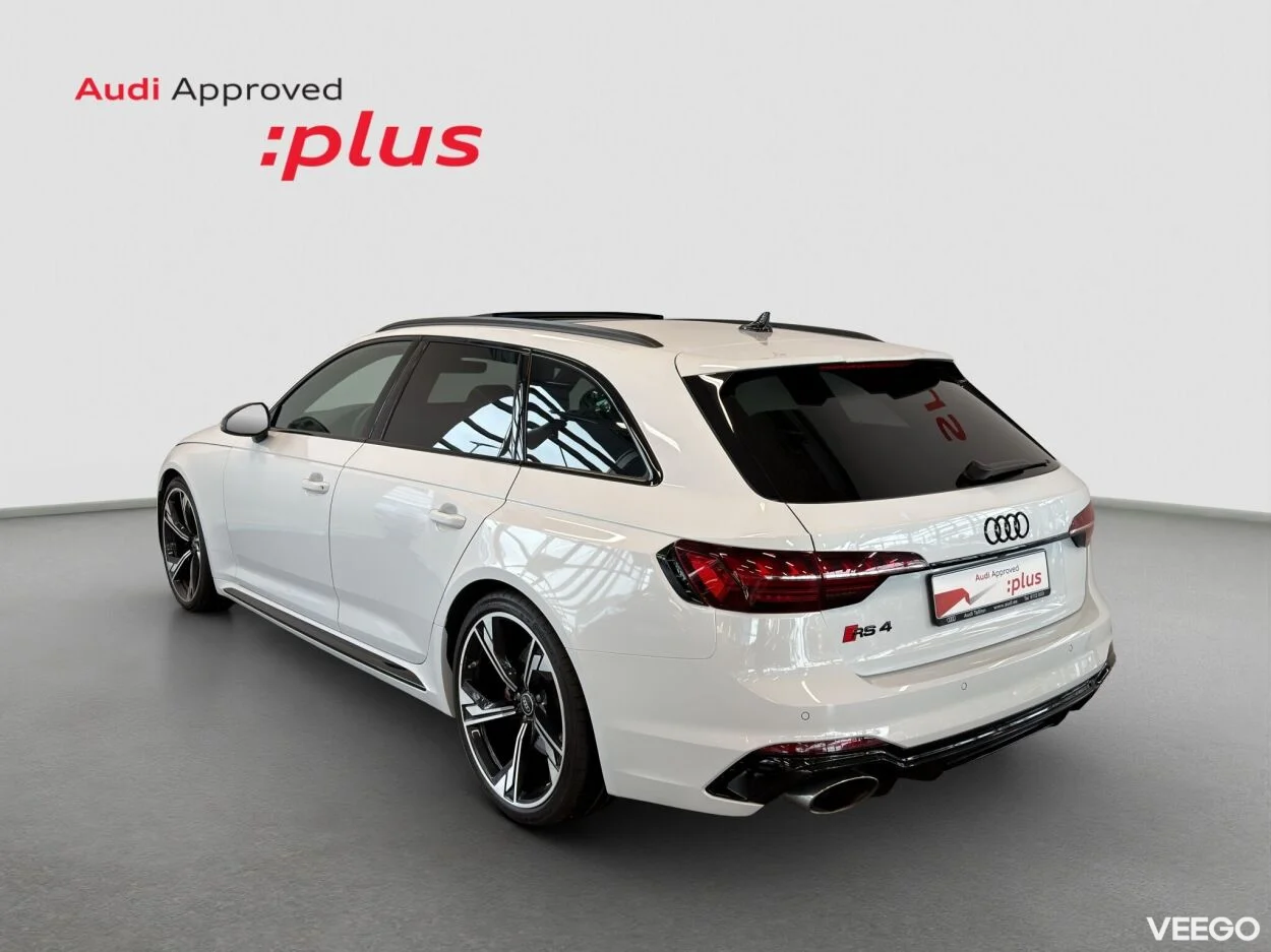 Audi RS 4 331kW
