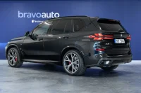BMW X5 xDrive30d M-Sportpakett PRO 3 210kW thumbnail