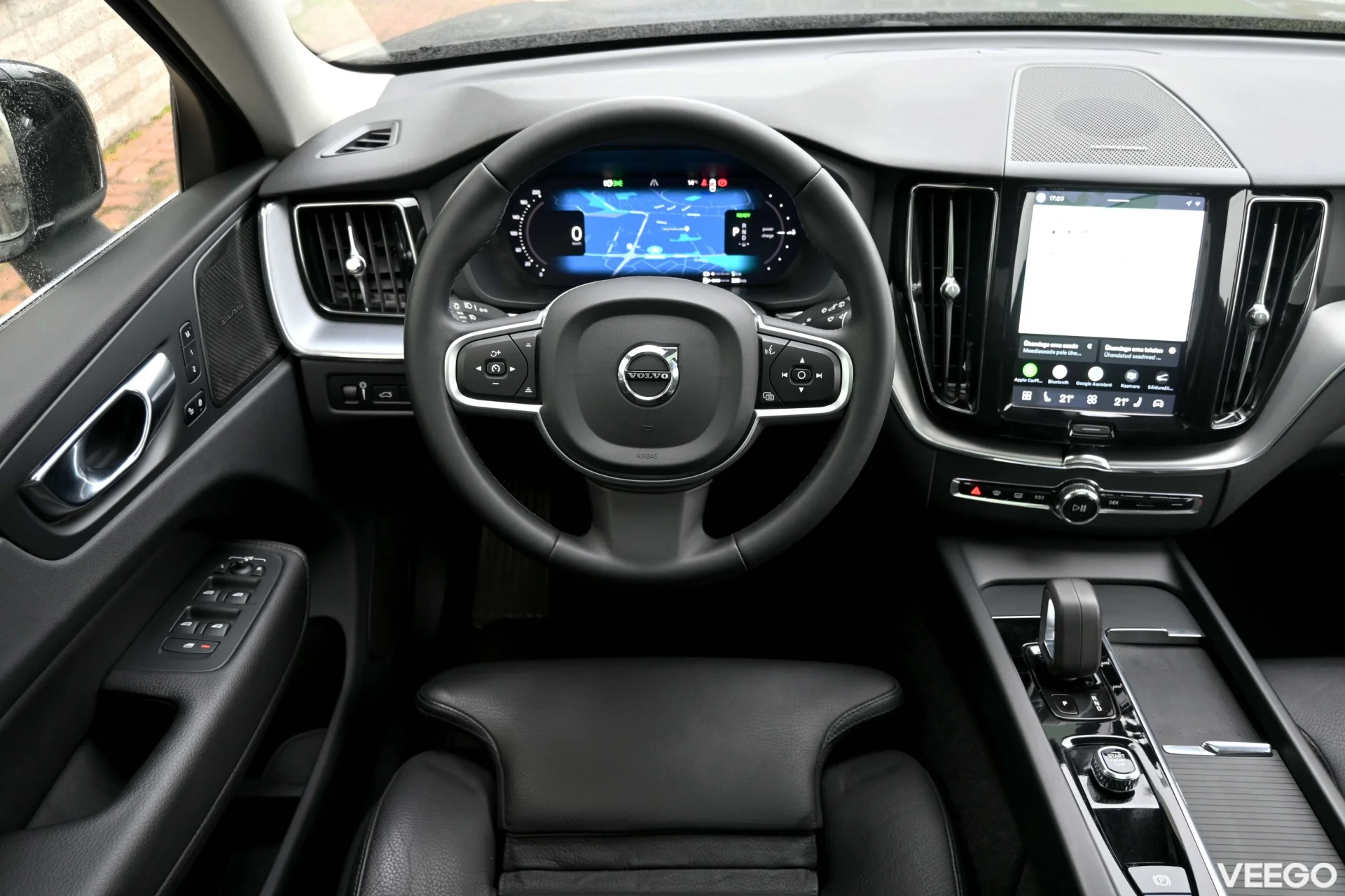 Volvo XC60 AWD BRIGHT PLUS INTELLI SAFE MY22 2 293kW
