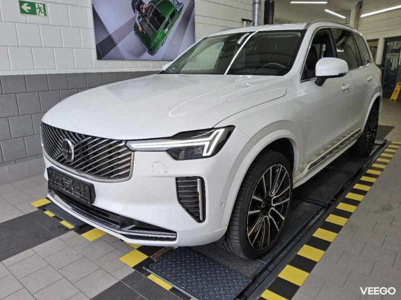 Volvo XC90 2.0 B5 Mild-Hybrid Ultra Bright AWD 2 184kW