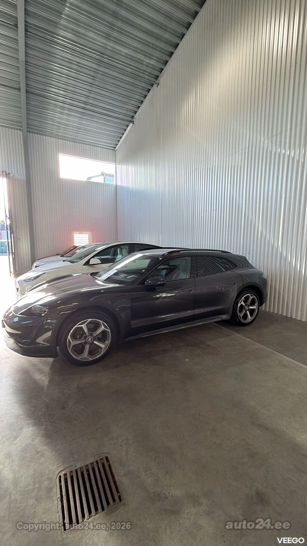 Porsche Taycan Cross 4 Cross 350kW
