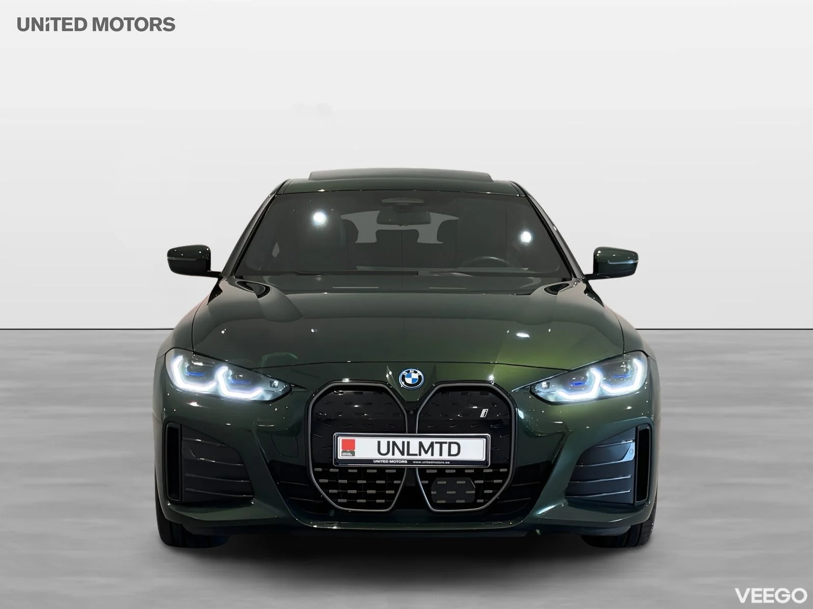 BMW i4 eDrive40 M Sport Glastaklucka Adpt Farth Drag H/K 19" 0kW