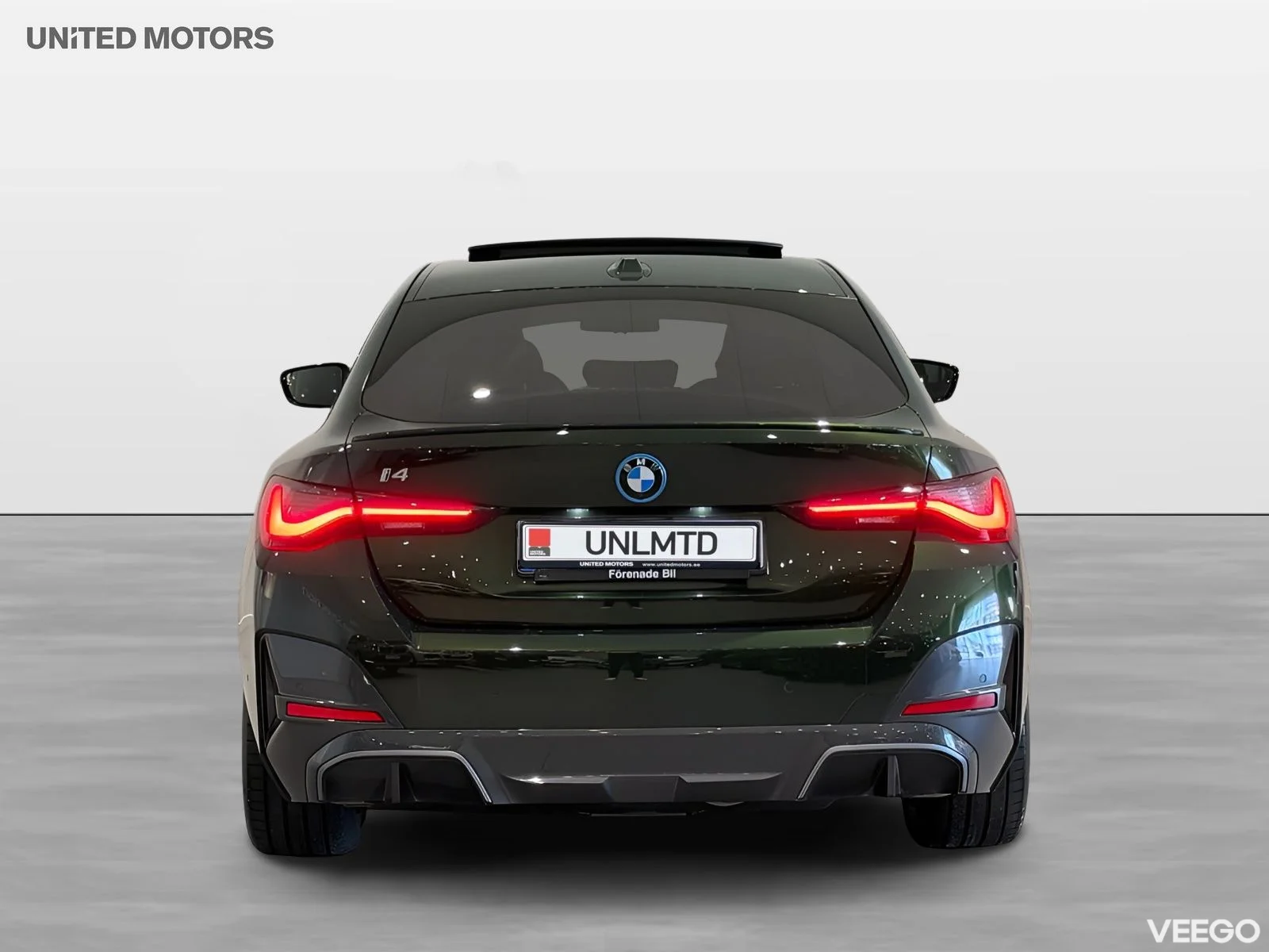 BMW i4 eDrive40 M Sport Glastaklucka Adpt Farth Drag H/K 19" 0kW