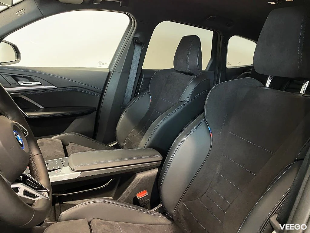 BMW X1 xDrive 25e M-Sport Adaptiv Farthållare Drag 0kW